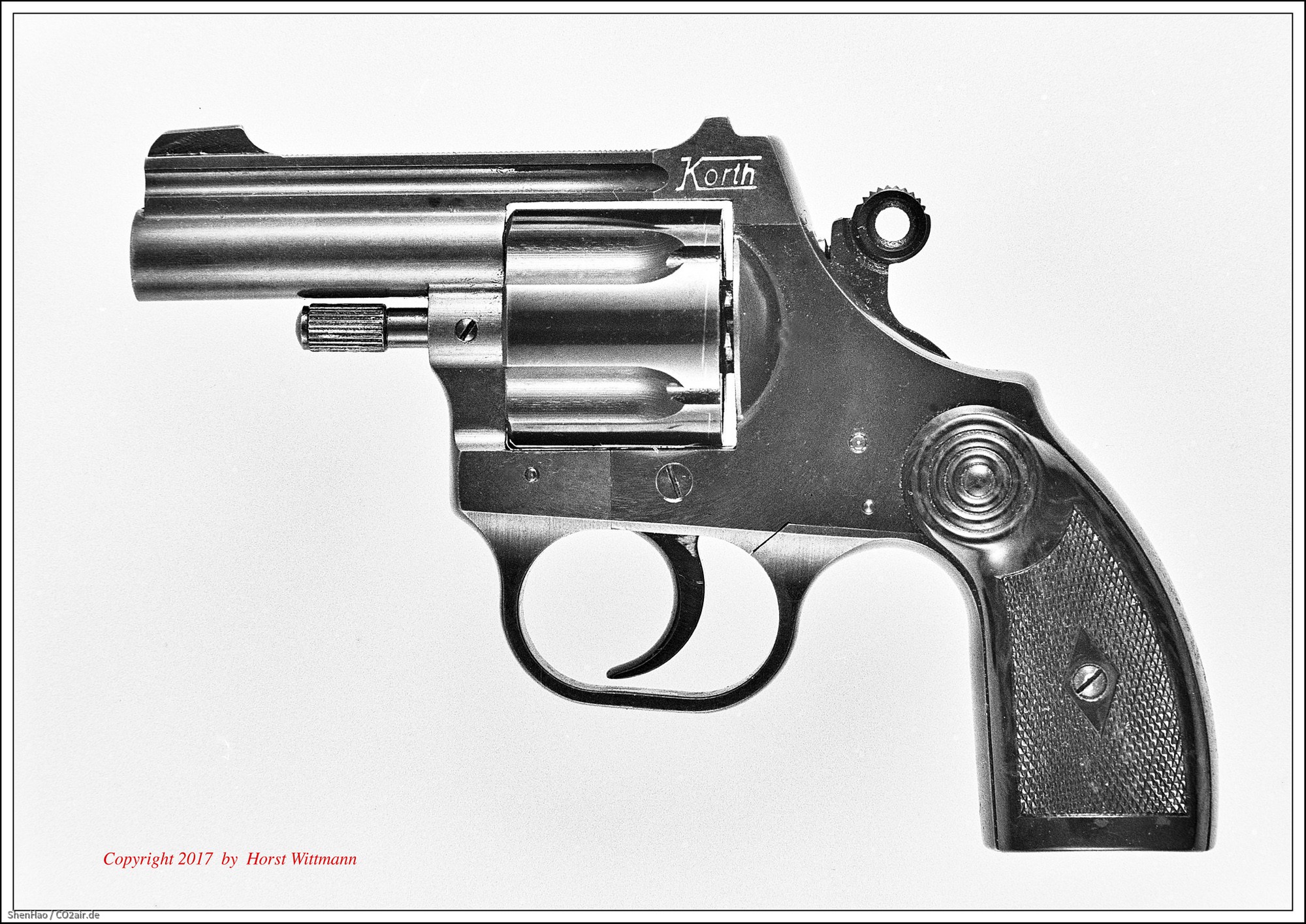 Korth Schreckschuss-Revolver 9mm R.K.  linke Seite