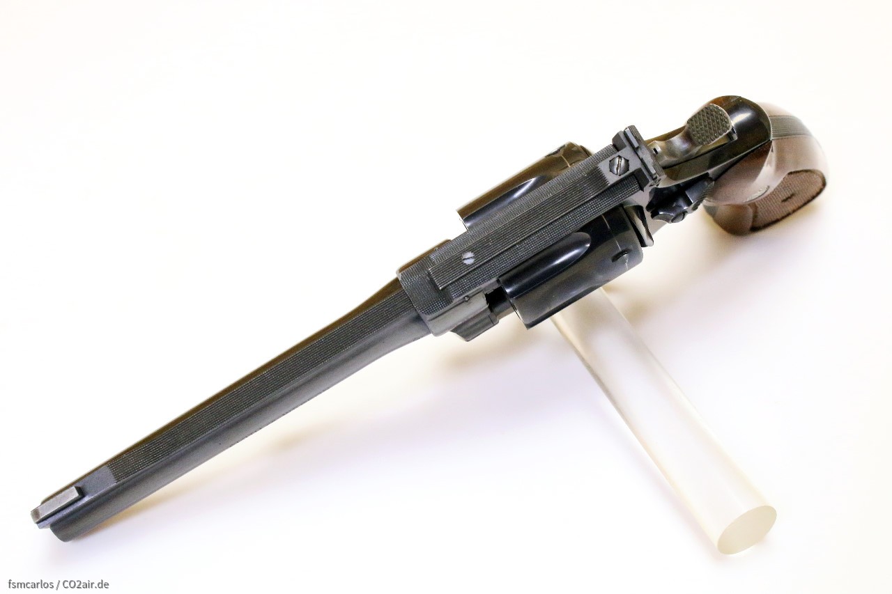 Smith&Wesson Model 27-2, obere Rautierung gegen Lichtreflexe