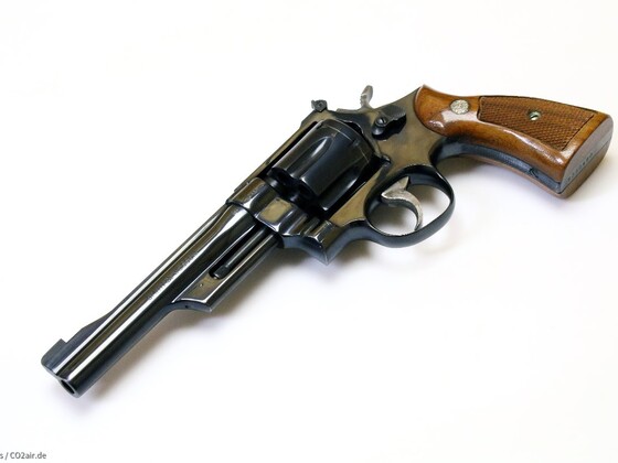 Smith&Wesson Model 27-2, 3