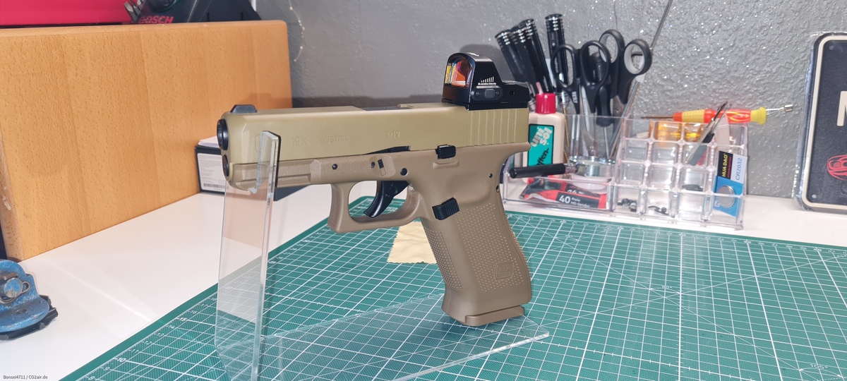 Umarex Glock 19x 4,5mm BB mit Blowback