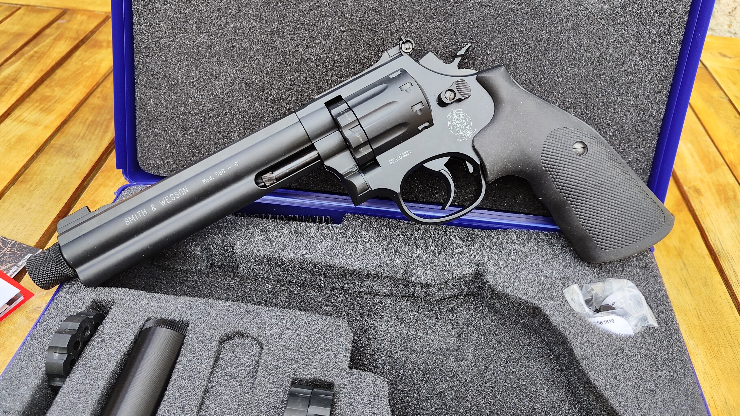 Smith & Wesson 586 6"