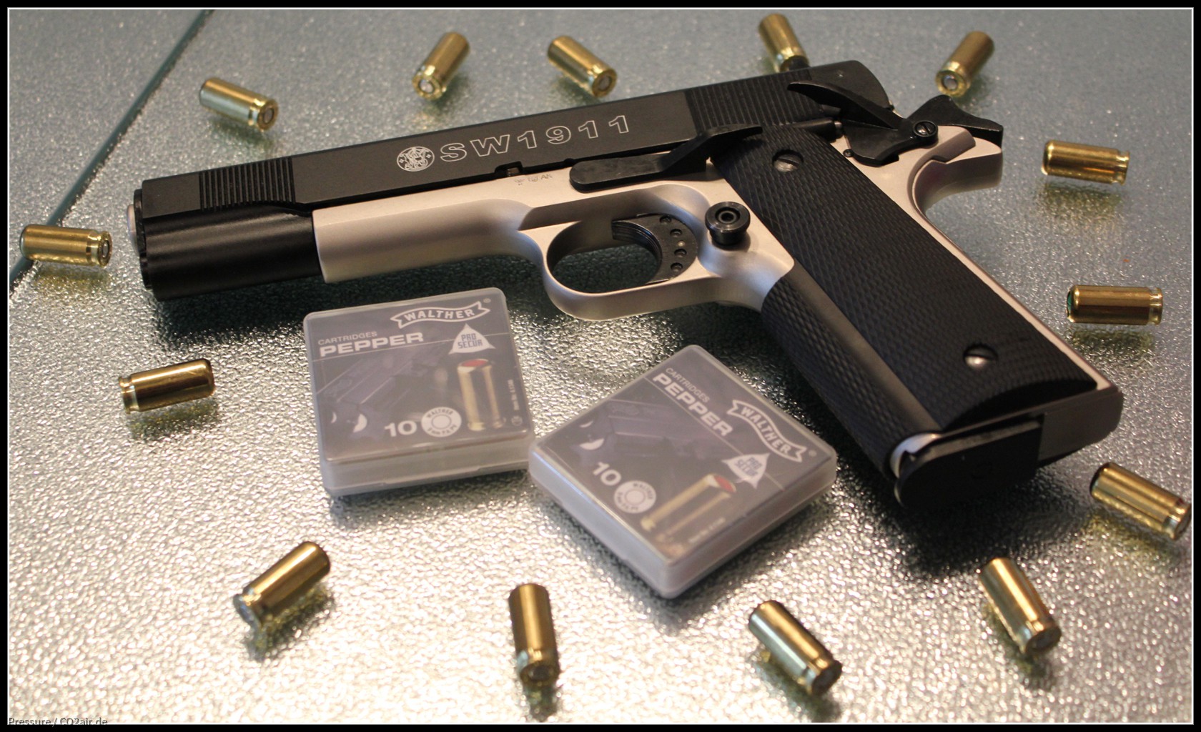SMITH & WESSON 1911