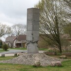 UBootBunker Valentin Denkmal 750px